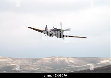 ESKISEHIR, TÜRKEI - 27. MAI 2024: Eines der wenigen noch erhaltenen luftwürdigen Spitfires, TE517, ist heute Teil der Sammlung des M.S.O. Air and Space Museums. Stockfoto