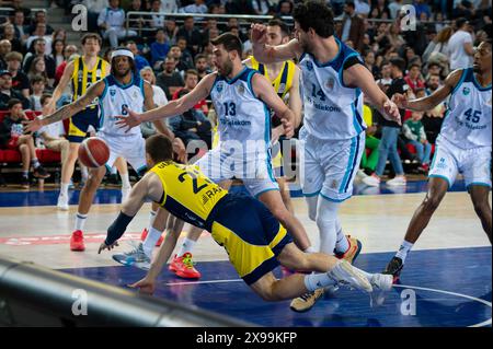 ANKARA/TÜRKEI, 15. April 2024: Türkischer Basketball Super League 2023-24, Fenerbahce Beko gegen Turk Telekom. Stockfoto