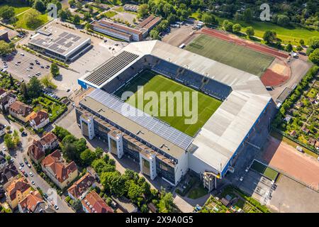 Luftbild, Fußballstadion SchücoArena des DSC Arminia Bielefeld, auch Almstadion oder Bielefelder Alm, Solardach, Mitte, Bielefeld, Ostwestfalen, Nordrhein-Westfalen, Deutschland ACHTUNGxMINDESTHONORARx60xEURO *** Luftaufnahme, Fußballstadion SchücoArena der DSC Arminia Bielefeld, auch Almstadion oder Bielefelder Alm, Sonnendach, Zentrum, Bielefeld, Ostwestfalen, Nordrhein-Westfalen, Deutschland ACHTUNGxMINDESTHONORARx60xEURO Stockfoto