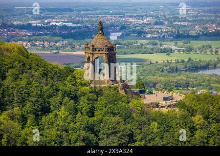 Luftbild, Kaiser-Wilhelm-Denkmal, kulturelles Denkmal, Wiehengebirge, Holzhausen, Porta Westfalica, Ostwestfalen, Nordrhein-Westfalen, Deutschland ACHTUNGxMINDESTHONORARx60xEURO *** Luftaufnahme, Kaiser-Wilhelm-Denkmal, Kulturdenkmal, Wiehengebirge, Holzhausen, Porta Westfalica, Ostwestfalen, Nordrhein-Westfalen, Deutschland ATTENTIONxMINDESTHONORARx60xEURO Stockfoto