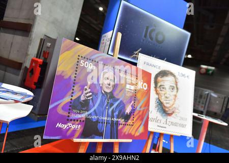 Paris, Frankreich. 30. Mai 2024. Dieses Foto zeigt die Charles Aznavour-Marke während des Vorschaustarts der Charles Aznavour 100-jährigen Jubiläumsmarke im Parc des Expositions in Paris am 30. Mai 2024. Foto: Firas Abdullah/ABACAPRESS. COM Credit: Abaca Press/Alamy Live News Stockfoto