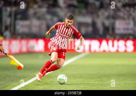 Athen, Griechenland. Mai 2024. Giorgos Masouras (19) von Olympiacos, der während des Endspiels der UEFA Conference League zwischen Olympiacos und Fiorentina in der OPAP Arena in Athen zu sehen war. Quelle: Gonzales Photo/Alamy Live News Stockfoto