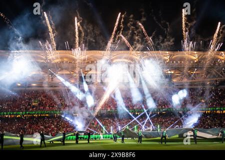 Athen, Griechenland. Mai 2024. Es ist Showtime vor dem Finale der UEFA Conference League zwischen Olympiacos und Fiorentina in der OPAP Arena in Athen. Quelle: Gonzales Photo/Alamy Live News Stockfoto