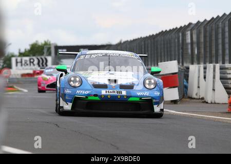 Donnerstag 30.05.2024 Dylan Pereira (Soleuvre/LUX) / Larry ten Voorde (Enschede/NDL) / Thomas Kiefer (Heidelberg/DEU) / Christer Joens (Ingelheim/DEU), #116, Porsche 911 GT3-Cup, Team: Scherer Sport PHX (DEU), in der Boxengasse Motorsport, ADAC Ravenol 24H Nürnberg, Nürnberg, 30.05.2024 - 02.06.2024, 30.05.2024 Pressefost Stockfoto