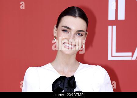 Celine Bethmann bei der „Becoming Karl Lagerfeld“ (Disney+) Serien Premiere am 30.05.2024 in Berlin Stockfoto