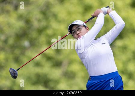 Philadelphia, Usa. 30. Mai 2024. Rose Zhang schlägt am Donnerstag, den 30. Mai 2024, im zweiten Loch der 79. US Women's Open im Lancaster Country Club in Lancaster, Pennsylvania ab. Foto: Laurence Kesterson/UPI Credit: UPI/Alamy Live News Stockfoto