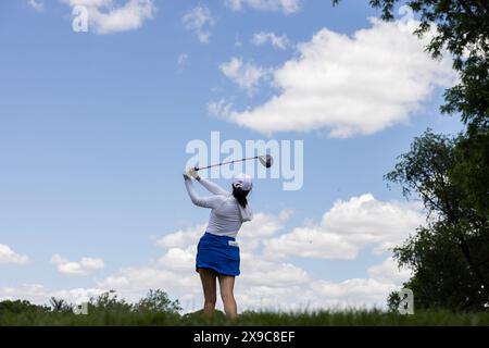 Philadelphia, Usa. 30. Mai 2024. Rose Zhang schlägt am Donnerstag, den 30. Mai 2024, aus dem vierten Loch bei den 79. US Women's Open im Lancaster Country Club in Lancaster, Pennsylvania. Foto: Laurence Kesterson/UPI Credit: UPI/Alamy Live News Stockfoto