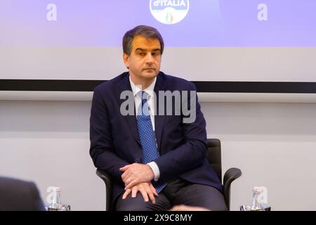 Catanzaro, Italien. 30. Mai 2024. Catanzaro Europawahlen, Catanzaro, Italien, 30. Mai 2024, Raffaele Fitto bei den Europawahlen in Catanzaro während der Europawahlen in Catanzaro - News Credit: Live Media Publishing Group/Alamy Live News Stockfoto