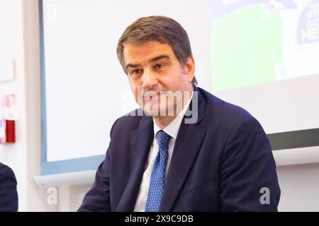 News - Raffaele Fitto Europawahlen in Catanzaro Raffaele Fitto Europawahlen in Catanzaro bei Raffaele Fitto Europawahlen in Catanzaro, Nachrichten in Catanzaro, Italien, Mai 30 2024 Catanzaro Catanzaro Europawahlen Italien Copyright: XAntonioxMoniacix/xLiveMediax LPN 1379750 Stockfoto