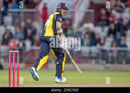 Ben Dwarshuis #82 von Durham Cricket während des Vitality Blast T20 Spiels zwischen Lancashire und Durham in Old Trafford, Manchester am Donnerstag, den 30. Mai 2024. (Foto: Mike Morese | MI News) Credit: MI News & Sport /Alamy Live News Stockfoto