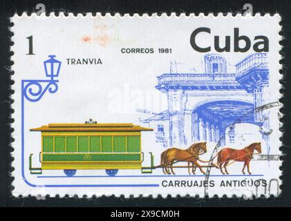 KUBA - CA. 1981: Briefmarke gedruckt von Kuba, zeigt Straßenbahn, ca. 1981 Stockfoto