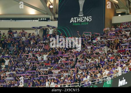 Athen, Griechenland. Mai 2024. Fiorentina-Fans Fußball/Fußball : Finale der UEFA Europa Conference League 2024 Athen Spiel zwischen Olympiacos FC 1-0 ACF Fiorentina in der AEK Arena in Athen, Griechenland . Quelle: Mutsu Kawamori/AFLO/Alamy Live News Stockfoto