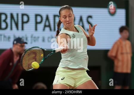 Paris, Frankreich. 30. Mai 2024. Diane Parry von Frankreich während der French Open 2024, Roland-Garros 2024, Grand Slam Tennis Turnier am 30. Mai 2024 im Roland-Garros Stadion in Paris, Frankreich - Foto Jean Catuffe/DPPI Credit: DPPI Media/Alamy Live News Stockfoto