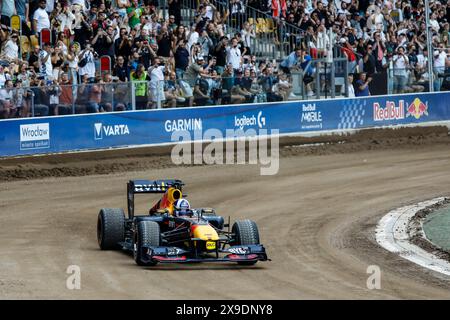 Breslau, Polen. Mai 30 2024. Red Bull Speed Ways im Olympiastadion in Breslau, Polen. Im Bild: David Coulthard in RB7 © Piotr Zajac/Alamy Live News Stockfoto