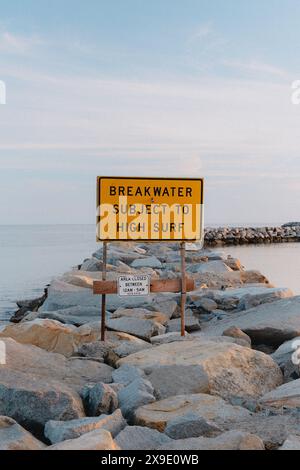 Schild am Doheny Steg in Dana Point Stockfoto