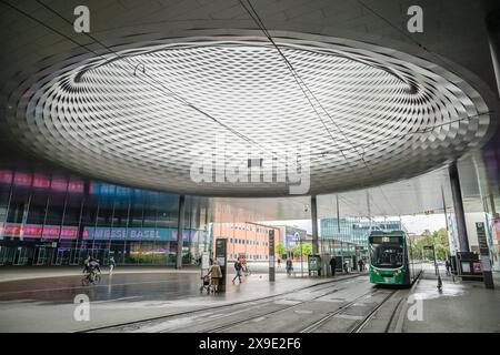 Neubau, Eingangsgebäude Messe Basel, Fenster zum Himmel, Messeplatz, Basel, Schweiz Stockfoto