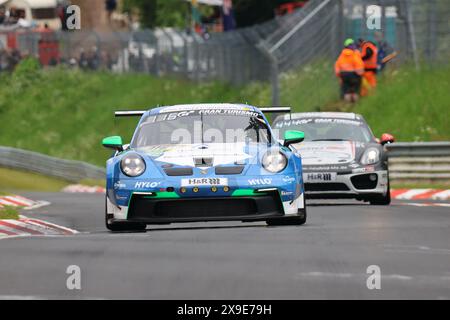 Donnerstag 30.05.2024 Dylan Pereira (Soleuvre/LUX) / Larry ten Voorde (Enschede/NDL) / Thomas Kiefer (Heidelberg/DEU) / Christer Joens (Ingelheim/DEU), #116, Porsche 911 GT3-Cup, Team: Scherer Sport PHX (DEU), Motorsport, ADAC Ravenol 24H Rennen Nürburgring, Nürnberg, 30.05.2024 - 02.06.2024, Donnerstag 30.05.2024-Juerfost Stockfoto