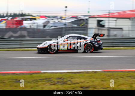 Recardo Bruins (Zwartemeer/NDL) / Steven Cho (Edmonton/CAN) / Jongkyum Kim (Suwon-si/KOR), #60, Porsche 911 GT3 Cup, Team: Hankook Competition (KOR), Motorsport, ADAC Ravenol 24H Rennen Nürnberg, 30.05.2024 - 02.06.2024, Donnerstag 30.05.2024 Foto: Eibner-Pressefoto/Juergen Augst Stockfoto