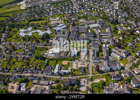 Luftbild, Elisabeth Klinik, Eduardus-Krankenhaus gGmbH, Bigge, Olsberg, Sauerland, Nordrhein-Westfalen, Deutschland ACHTUNGxMINDESTHONORARx60xEURO *** Luftaufnahme, Elisabeth Klinik, Eduardus Krankenhaus gGmbH, Bigge, Olsberg, Sauerland, Nordrhein-Westfalen, Deutschland ATTENTIONxMINDESTHONORARx60xEURO Stockfoto