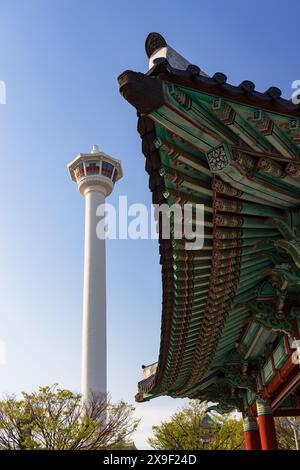 Diamond (Busan) Tower im Yongdusan Park, Busan, Südkorea Stockfoto