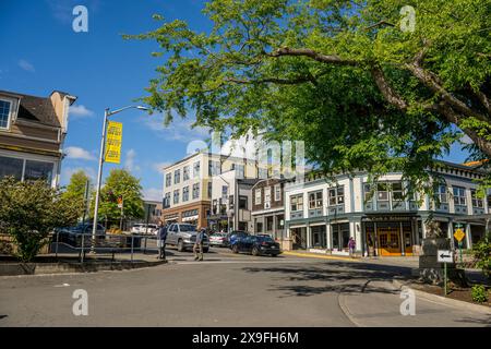 Straßenszene im Friday Harbor auf San Juan Island, Washington State, USA. Stockfoto