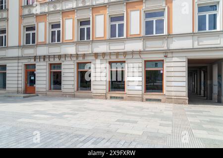 Lodz, Polen - 14. April 2024: Freiheitsbibliothek (Biblioteka Wolnosci). Stockfoto