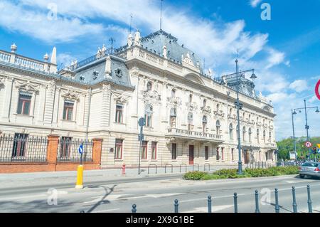 Lodz, Polen - 14. April 2024: Museum der Stadt Lodz. Stockfoto