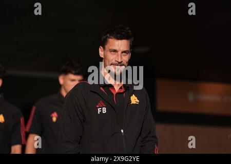 Florenz, Italien. 31. Mai 2024. Die Ankunft der Roma-Spieler während des Finales der italienischen Fußballmeisterschaft Primavera Tim Cup 2023/2024 zwischen Sassuolo und Roma im Viola Park, Firenze, Norditalien, Freitag, 31. Mai 2024. Sport - Fußball - (Foto Massimo Paolone/LaPresse) Credit: LaPresse/Alamy Live News Stockfoto