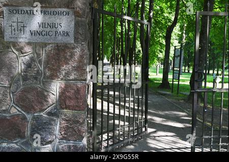 Vingis Park Friedhof für Soldaten, die während des 1. Und 2. weltkriegs starben. Deutsche, polnische, türkische, litauische Soldaten und Zivilisten Stockfoto