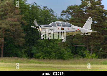 Socata TB-30 Epsilon auf der Le Temps des Helices Air Show 2024 in La Ferte-Alais, Frankreich Stockfoto