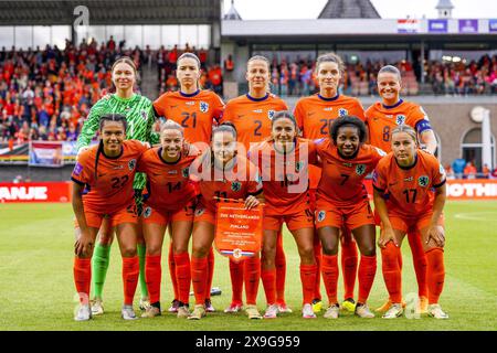 Rotterdam, Niederlande. 31. Mai 2024. ROTTERDAM, 31-05-2024, Het Kasteel, Qualifikation zur FIFA-Europameisterschaft der Frauen, Fußball, Niederlande - Finnland (Frauen), Niederlande Team Foto: Pro Shots/Alamy Live News Stockfoto