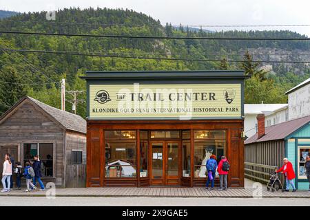 Altstadt von Skagway, Alaska - Vintage-Storefront des Trail Center im Klondike Gold Rush National Historic Park Stockfoto