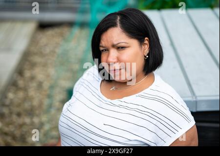 Porträt einer 39 Jo hispanischen Frau, Jette, Brüssel, Belgien. Modell freigegeben Stockfoto