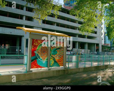 SunRunner Bushaltestelle Rapid Transit Service der PSTA Bushaltestelle, redaktionelle Verwendung nur in der Nähe der Residences 400 Central, St. Petersburg, Florida, 25. Mai 2024 Stockfoto