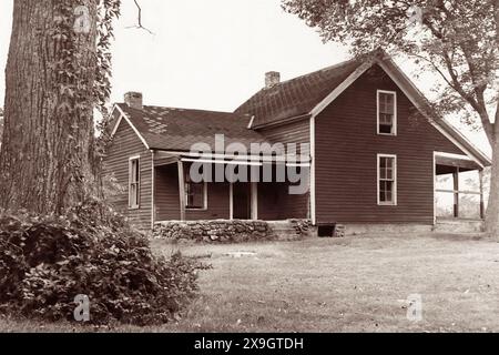 Das Moses Carver House von 1881 in Diamond, Missouri, am George Washington Carver National Monument. Das Haus wurde gebaut, nachdem ein Tornado mehrere Wohnungen auf der Farm abgerissen hatte, darunter die Geburtsstätte von George Washington Carver. (USA) Stockfoto