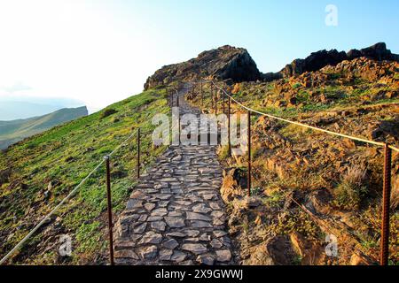 Weg zur Ponta de São Lourenco (Spitze des Heiligen Lorenz) am östlichsten Punkt der Insel Madeira (Portugal) im Atlantik Stockfoto