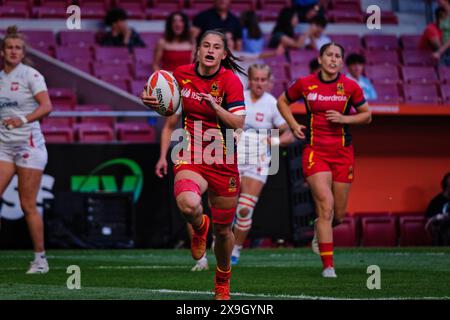 Madrid, Spanien. 31. Mai 2024. Finale der Rugby Sevens Championship. QUALIFIKATIONSPOOL A, Spanien 7s vs. Polen 7s Teams aus aller Welt treten an diesem Wochenende im sehnsüchtig erwarteten Finale der Rugby Sevens Championship an und stellen ihre Geschwindigkeit, ihr Können und ihre Strategie in einem rasanten und aufregenden Turnier unter Beweis. Von den Zuschauern wird erwartet, dass sie die Tribüne füllen und eine elektrische Atmosphäre am Veranstaltungsort schaffen. Quelle: Enriquepsans/Alamy Live News Stockfoto