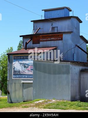 Halten Sie auf dem KATY Trail in Treloar Missouri Stockfoto