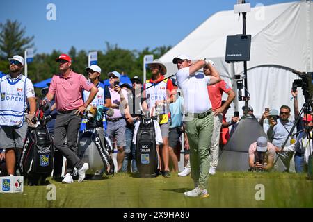 Toronto, Ontario, Kanada. 31. Mai 2024. RORY MCILROY aus Nordirien beobachtet seinen Abschlag während der zweiten Runde der RBC Canadian Open 2024 im Hamilton Golf and Country Club. McElroy beendete die Runde mit einer 72 (Credit Image: © Jeff Vogan/ZUMA Press Wire) REDAKTIONELLEN VERWENDUNG! Nicht für kommerzielle ZWECKE! Stockfoto