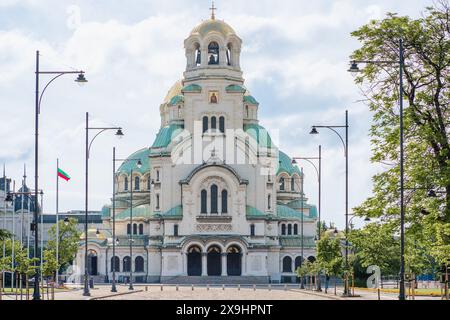 Die Sankt-Alexander-Newski-Kathedrale ist eine bulgarische orthodoxe Kathedrale in Sofia, der bulgarischen Hauptstadt. Sie wurde zwischen 1882 und 1912 errichtet Stockfoto