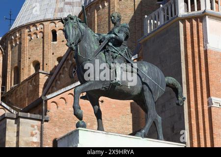 Reiterstatue von Gattamelata in Padua, Italien. Stockfoto