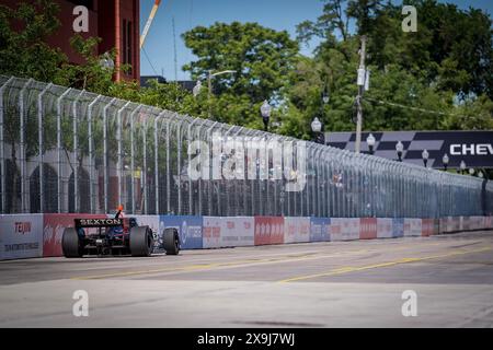 31. Mai 2024, Detroit, Mi, USA: Treiber der NTT INDYCAR-SERIE, SANTINO FERRUCCI (14) aus Woodbury, Connecticut, Practices for the Detroit Grand Prix at Streets of Detroit in Detroit, MI. (Credit Image: © Walter G. Arce Sr./ASP via ZUMA Press Wire) NUR REDAKTIONELLE VERWENDUNG! Nicht für kommerzielle ZWECKE! Stockfoto