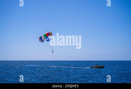 Para Segeln vor der Küste in Gran canaria in Spanien, Europa Stockfoto