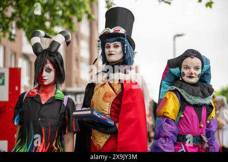 Japan-Tag in Düsseldorf vom 01.06. - 02.06.24 Cosplayer am Stadtstrand. Foto: Kirchner-Media/TH *** Japan Day in Düsseldorf vom 01 06 02 06 24 Cosplayer am Stadtstrand Foto Kirchner Media TH Copyright: Kirchner-Media Stockfoto