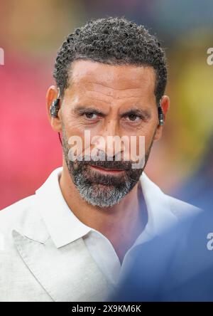 London, Großbritannien. Juni 2024. Rio Ferdinand beim Finale der UEFA Champions League Borussia Dortmund gegen Real Madrid im Wembley Stadium, London, England, Großbritannien am 1. Juni 2024 Credit: Every Second Media/Alamy Live News Stockfoto