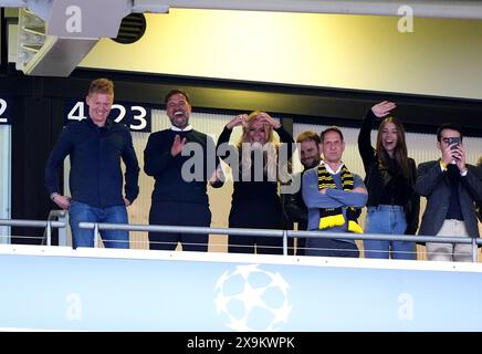 Der ehemalige Liverpool-Trainer Jurgen Klopp (zweite links) und seine Frau Ulla Sandrock in der Saison vor dem Finale der UEFA Champions League im Wembley Stadium in London. Bilddatum: Samstag, 1. Juni 2024. Stockfoto