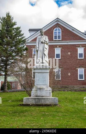 Statue von St. Frances Xavier im Zentrum von Antigonish, Nova Scotia, Kanada Stockfoto