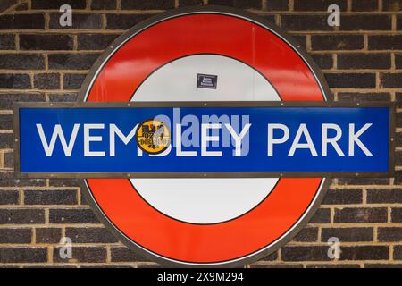 London, England. Juni 2024. Haltestelle Wembley Park Borussia Dortmund - Real Madrid Champions League Finale 01.06.2024 Credit: Moritz Müller/Alamy Live News Stockfoto