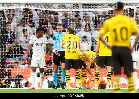 London, Kroatien. Juni 2024. LONDON, ENGLAND - 1. JUNI: Schiedsrichter Slavko Vincic beim Endspiel der UEFA Champions League 2023/24 zwischen Borussia Dortmund und Real Madrid CF im Wembley Stadium am 1. Juni 2024 in London. Foto: Sanjin Strukic/PIXSELL Credit: Pixsell/Alamy Live News Stockfoto