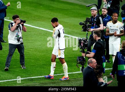 Jude Bellingham von Real Madrid reagiert auf den Sieg im Finale der UEFA Champions League im Londoner Wembley Stadium. Bilddatum: Samstag, 1. Juni 2024. Stockfoto